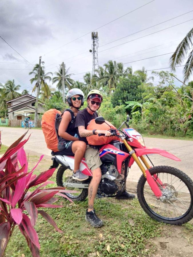 Roca'S Homestay Backpackers Chalet Batuan Exteriör bild