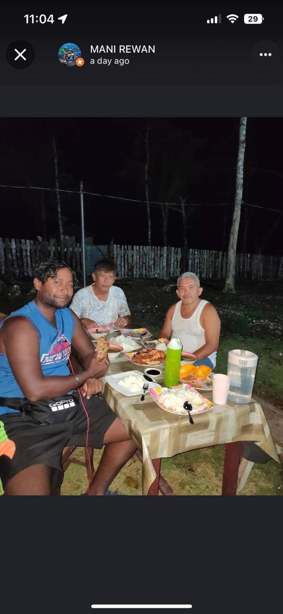 Roca'S Homestay Backpackers Chalet Batuan Exteriör bild